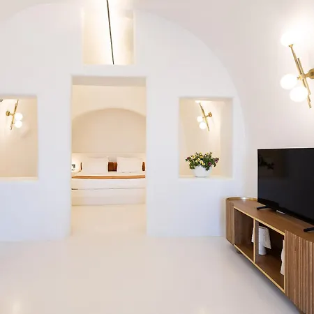 Luxus Vip Oia